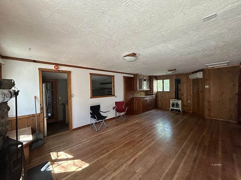 52640 Marian View Dr #52640 — Photo 17