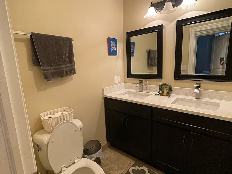 1738 W Huron St — Photo 17