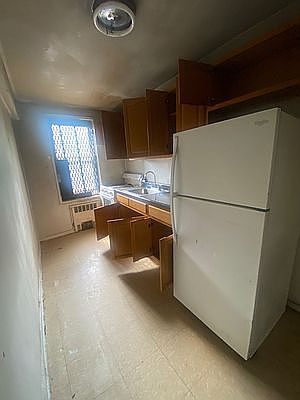 4th image of 3310 Avenue H #K3
