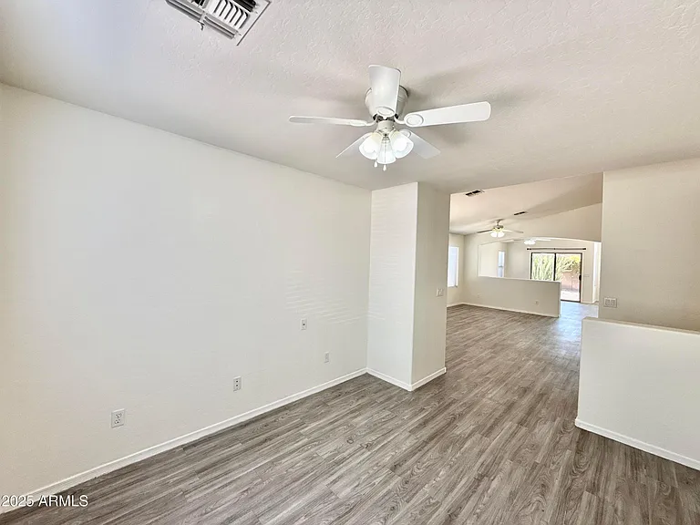 13719 W Keim Dr — Photo 5