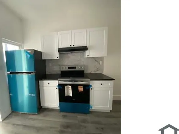 25 Riverview Pl, Yonkers, NY