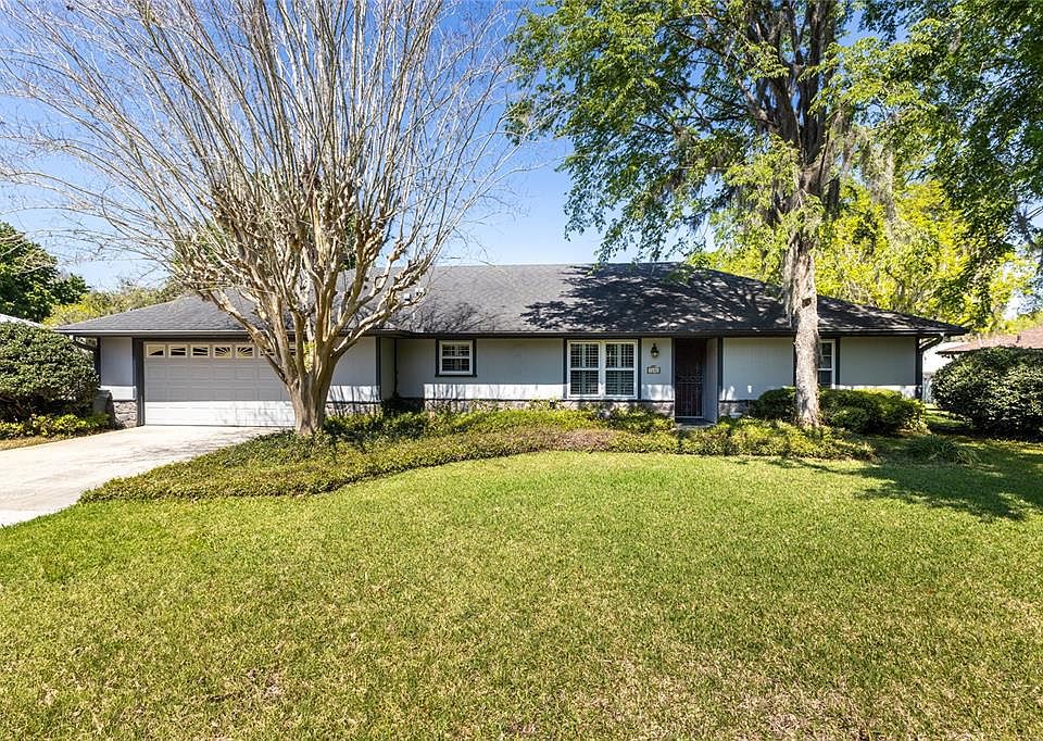 1st image of 7602 NW 36th Pl