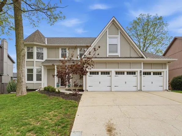 13117 S Hagan St, Olathe, KS 66062