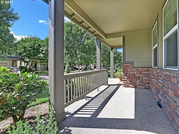2nd image of 4597 SE Olivewood St