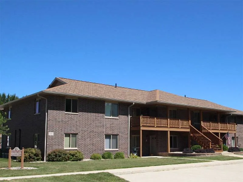1009 E Call St #3