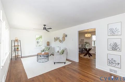 5th image of 3022 Pinehurst Rd