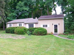 3 Stadley Rough Rd, Danbury, CT 06811