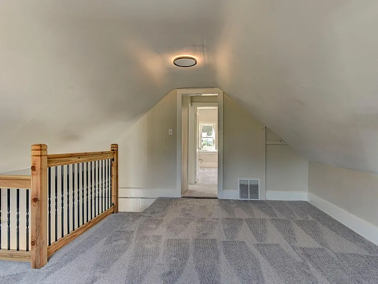 1413 S 4th St — Photo 10