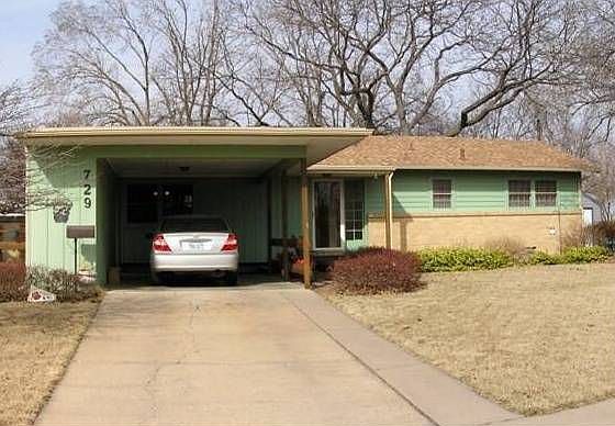 1st image of 729 Carl Ave