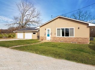 8291 Geneva St, Indianola, IA 50125