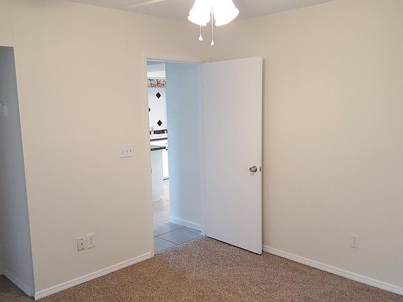 3rd image of 896 E Baffin Dr