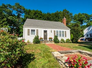 52 Gerard Rd, Norwell, MA 02061