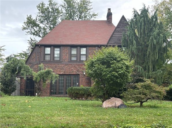 3113 Ludlow Rd, Shaker Heights, OH 44120