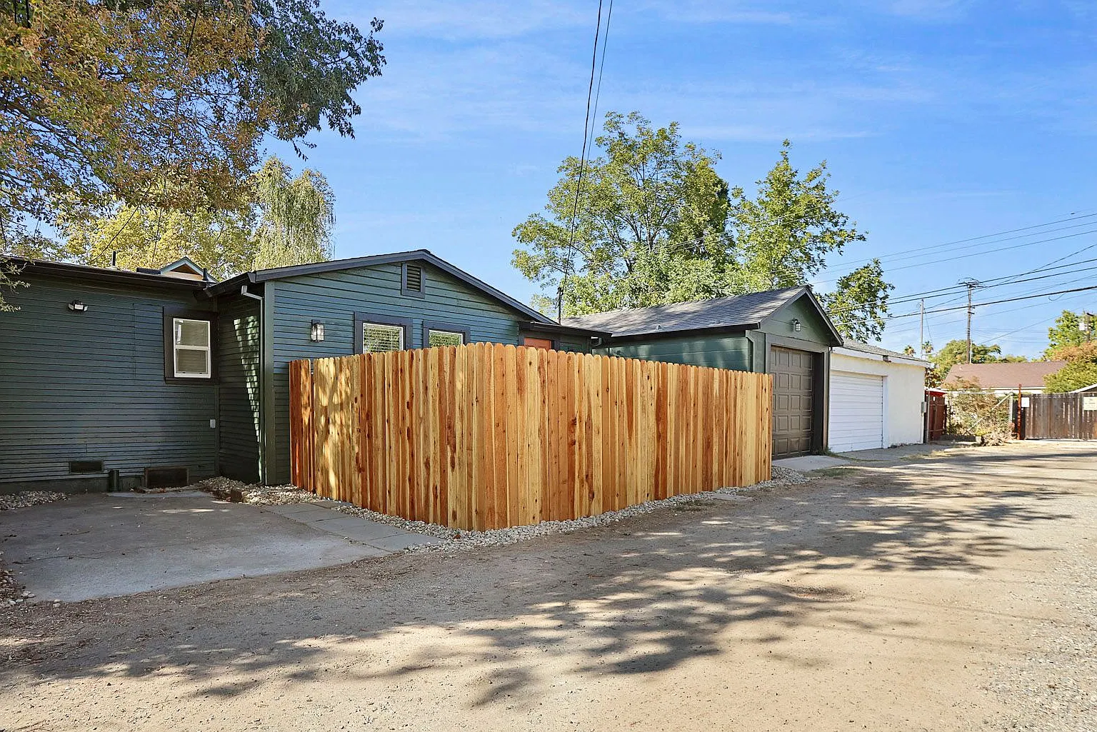 2 bed, 1.0 bath, 800 sqft, $2,100 — Photo 4
