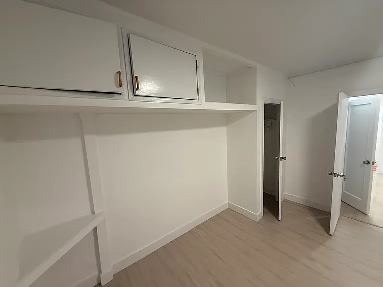 14480 Sanford Ave #1E — Photo 6