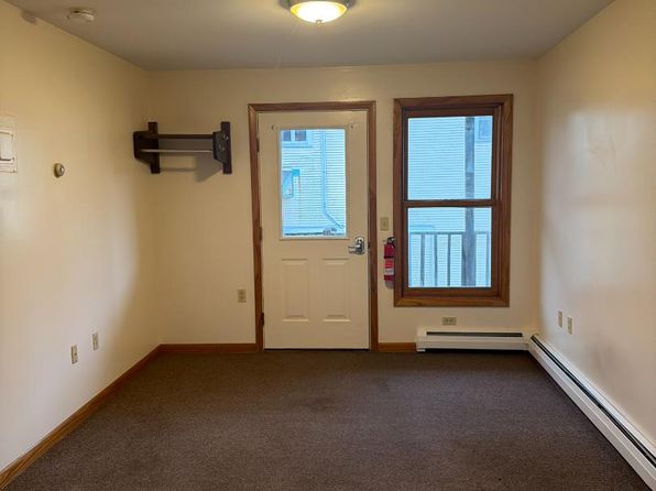 85 Portland St APT 2
