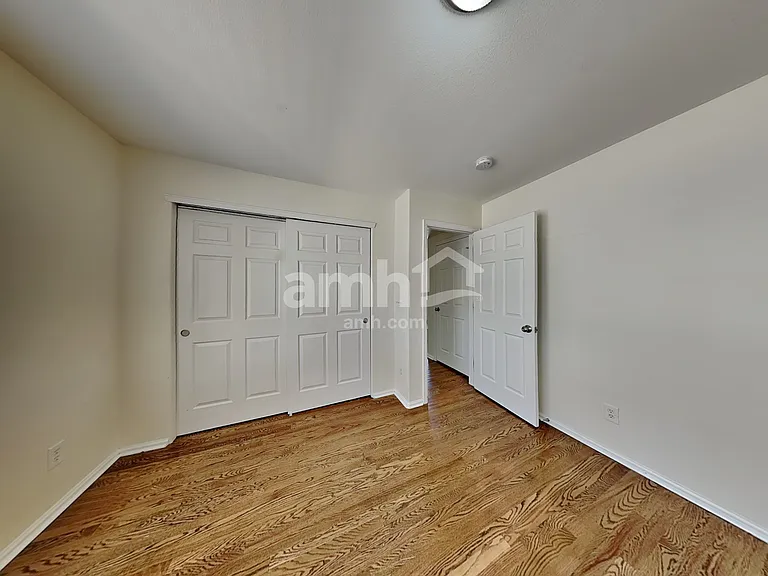 11852 Altura St — Photo 9
