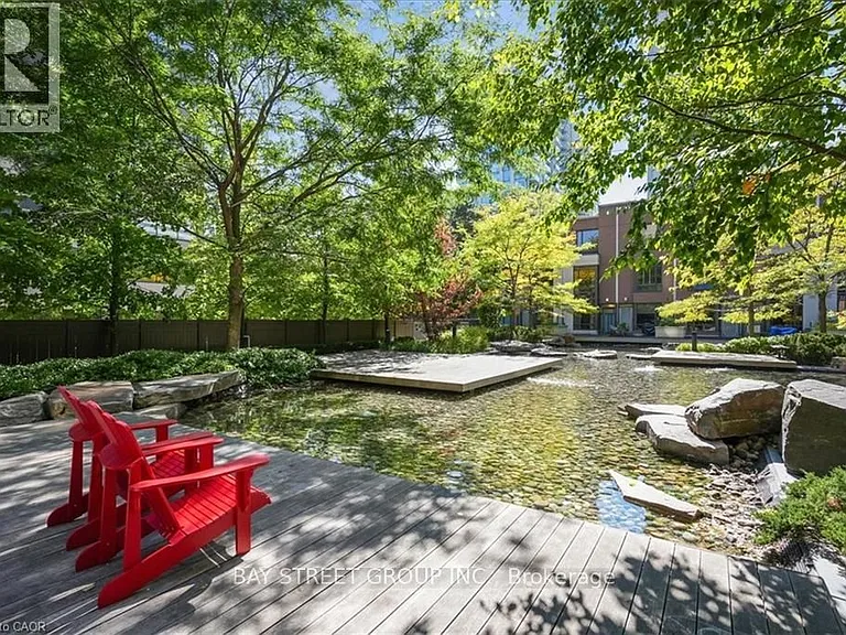 33 Sheppard Ave E #507 — Photo 8