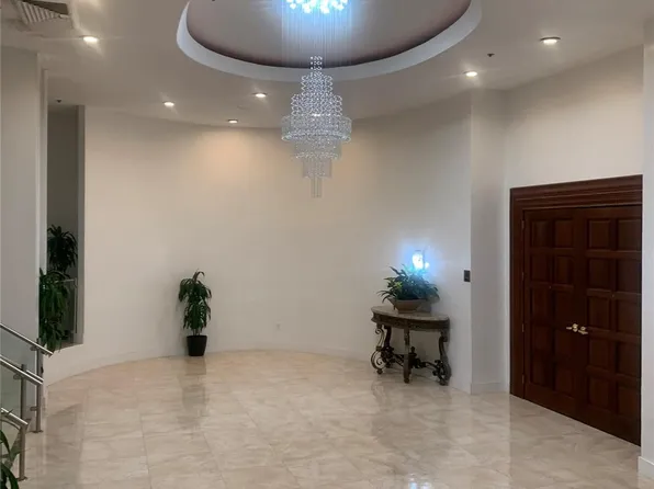 19201 Collins Avenue #231, Sunny Isles Beach, FL 33160