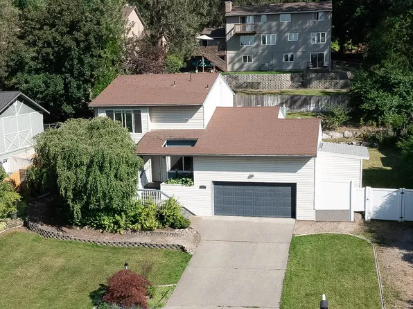 9522 N Loganberry Ct, Spokane, WA 99208