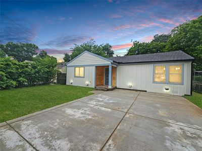 8622 Eden Valley Ln, Dallas, TX, 75217