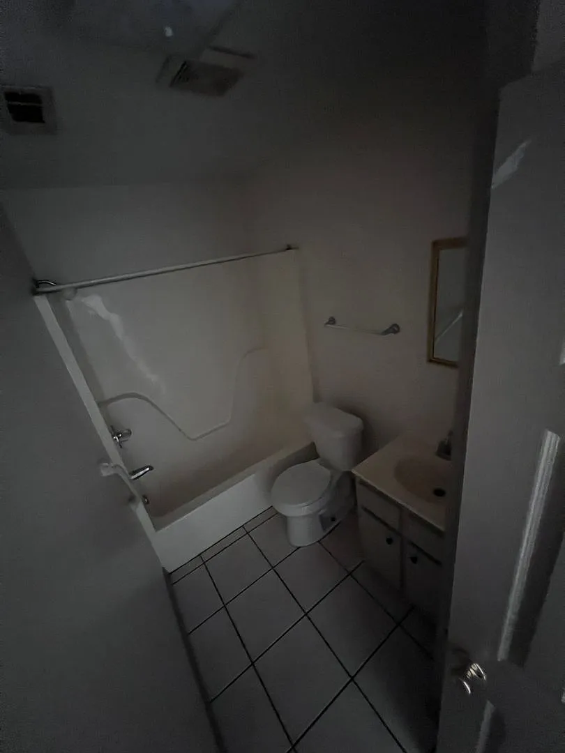 Monthly Paid Rent — Photo 4