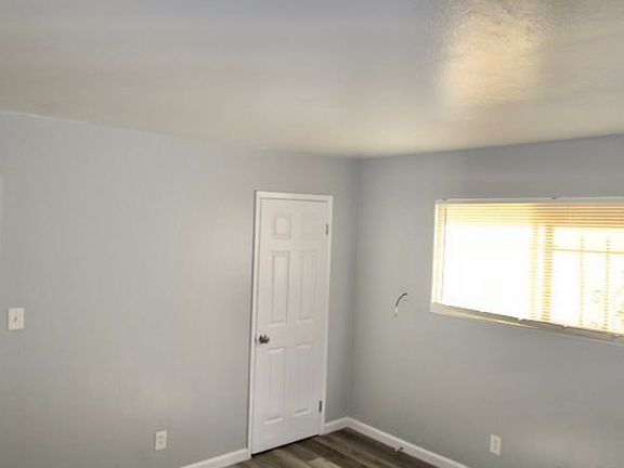 5th image of 3004 Brookdale Ave #2