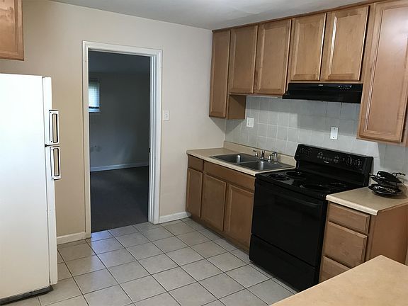 5th image of 8029 Busiek Ave