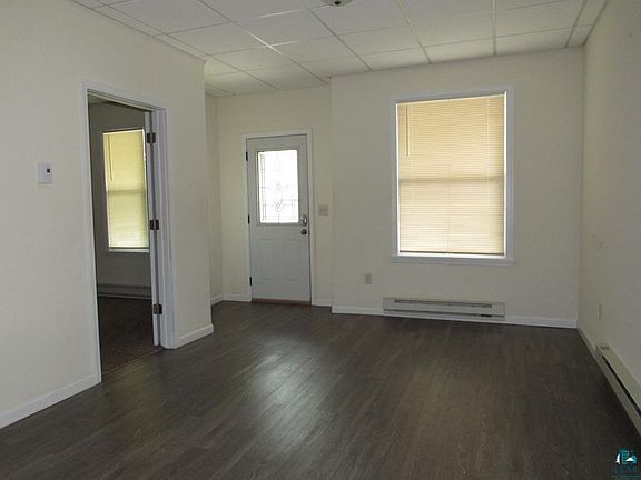 2nd image of 1712 Cumming Ave