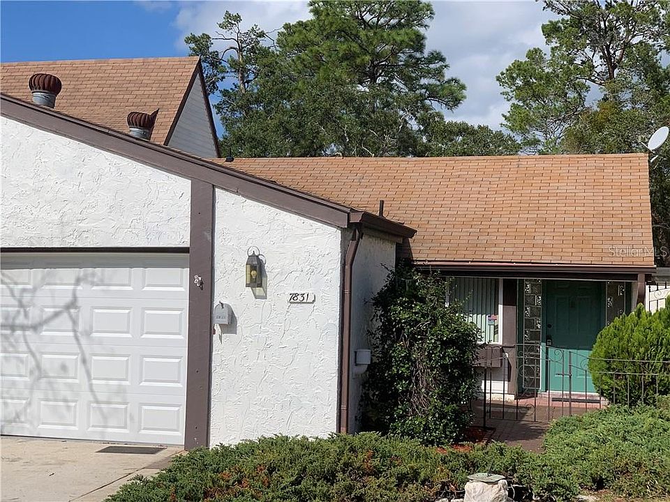 1st image of 7831 Fox Den Row