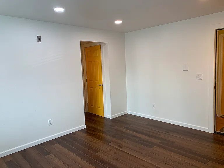 14314 32nd Ave NE #103 — Photo 3