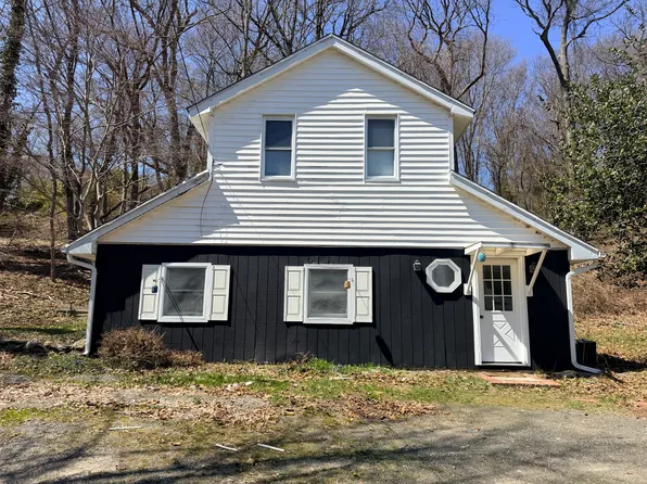 (undisclosed Address), Setauket, NY 11733