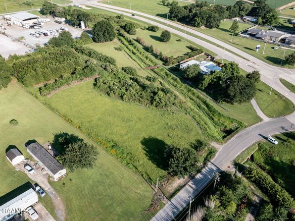 200 Hardware Rd, Broussard, LA 70518