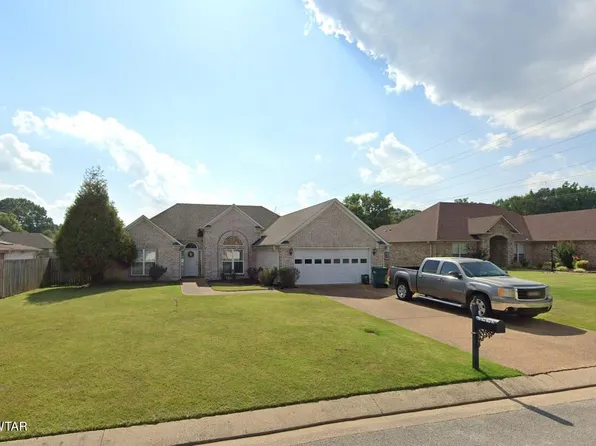 175 Fawn Ridge Dr, Jackson, TN 38305
