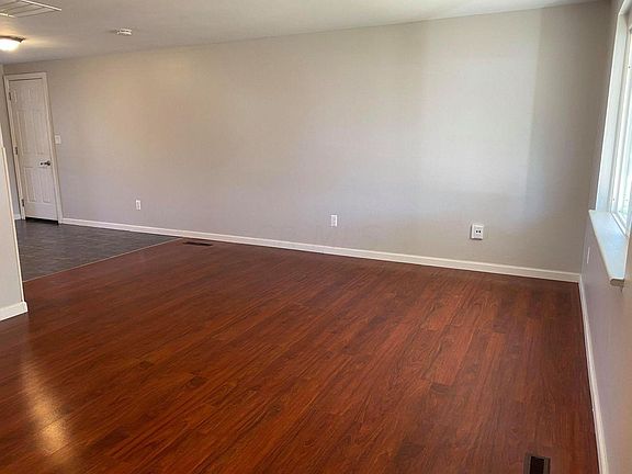 2nd image of 5700 Buenos Aires Blvd