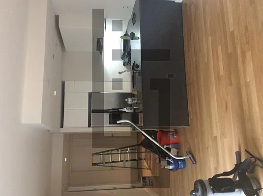 Rented by Loom Group | media 190