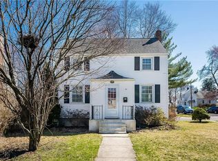 81 Saint Augustine St, West Hartford, CT 06110