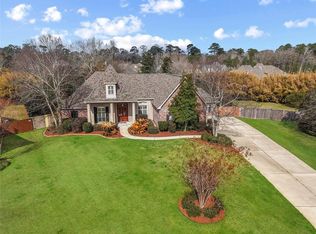 348 Sandalwood Dr, Mandeville, LA 70448