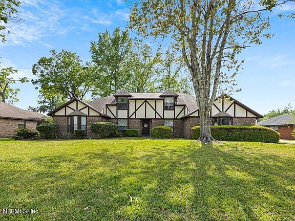 3rd image of 748 DUART Drive