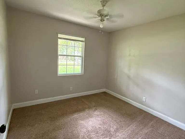642 Lee Rd — Photo 11