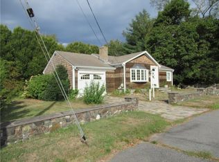 34 Sachem Rd, Riverside, RI 02915