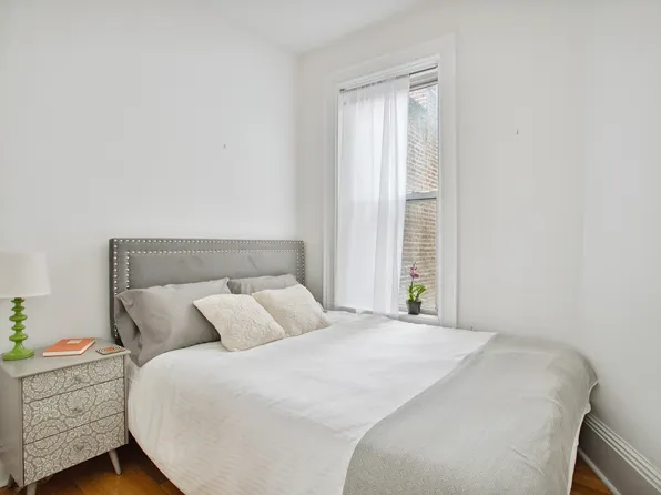 210 East 17th Street 5A image 3 of 12