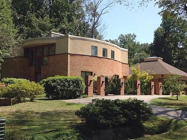 112 Myers Rd, Yorktown, VA 23693