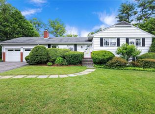 10 Old Orchard Rd, Rye Brook, NY 10573