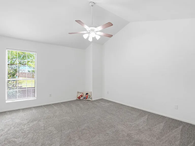 204 Samuel Blvd #I-3 — Photo 16