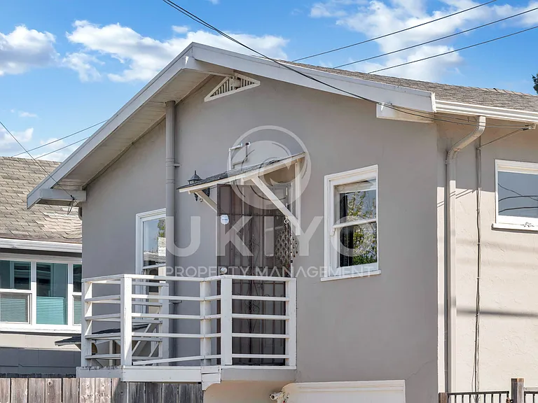 5201 Market St — Photo 4