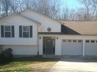 609 Englewood Ln, Tunnel Hill, GA 30755