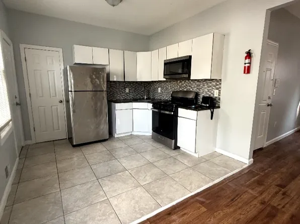 5-298 Halstead St #1A, East Orange, NJ 07018