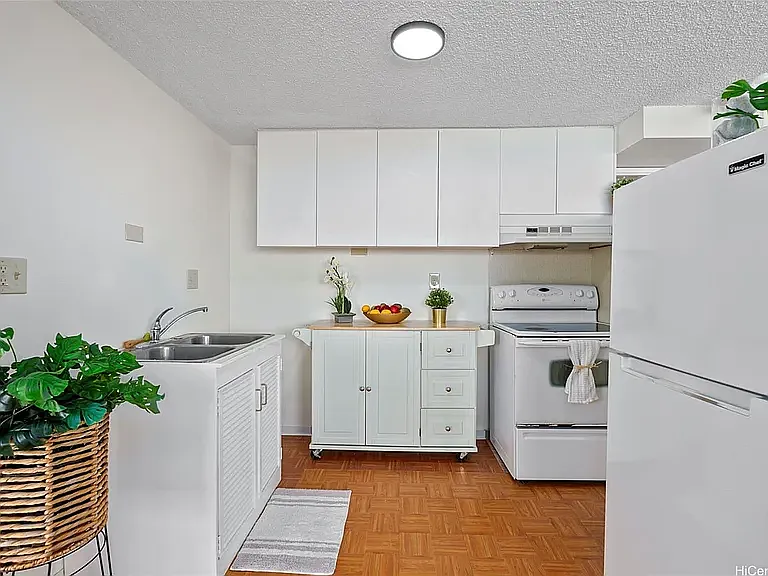 1060 Kamehameha Hwy #2401B — Photo 7