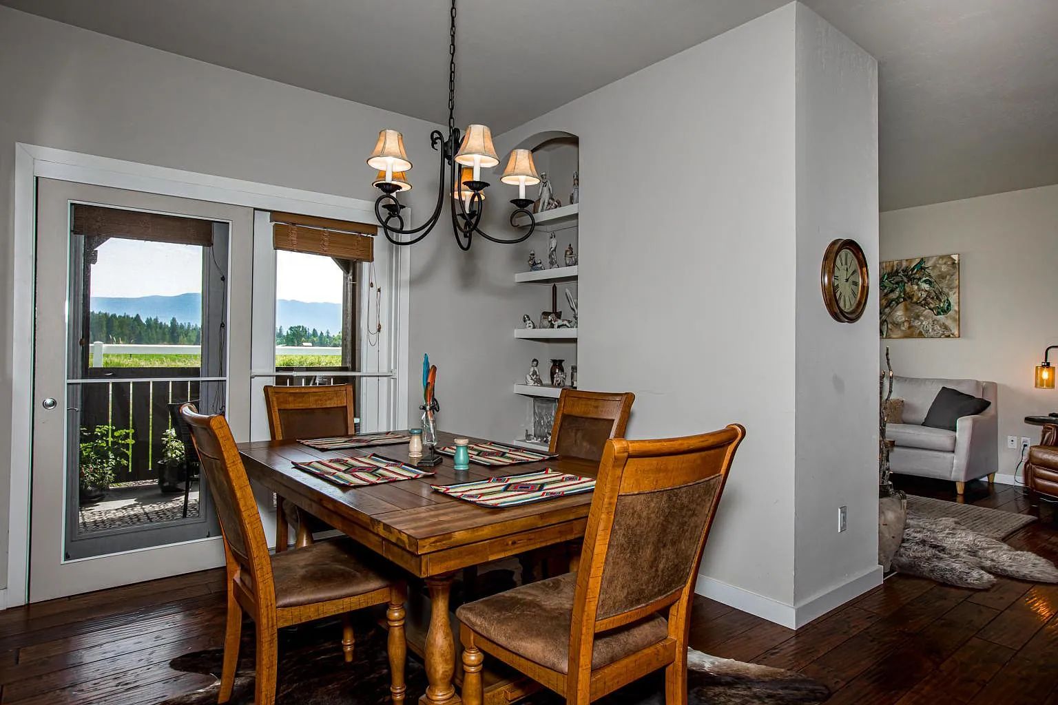 2 bed, 1205 sqft, $2,950 — Photo 4